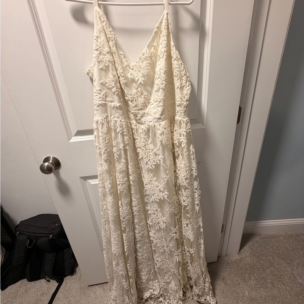 Torrid Cream Lace Maxi Wedding Dress